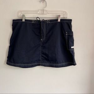 Nautica navy blue sport skirt, size Large